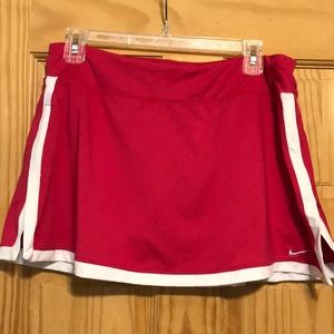 Nike pink and white tennis skirt. Large